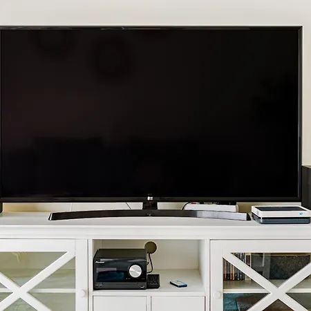 Hermitage Homes Rpla Апартаменты *