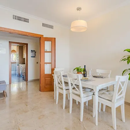 Hermitage Homes Rpla アパート *